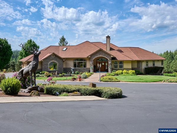 2800 Oak Grove Rd NW, Salem, OR 97304