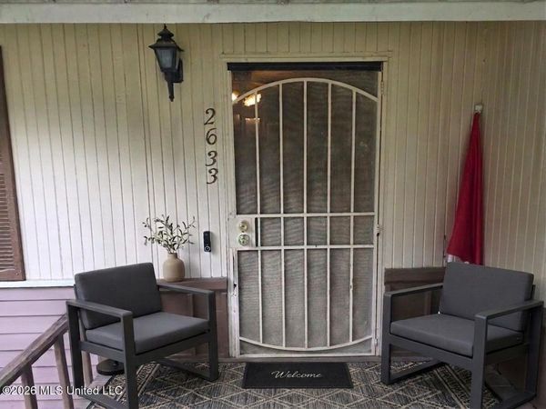 2633 Glenn Street, Jackson, MS 39204
