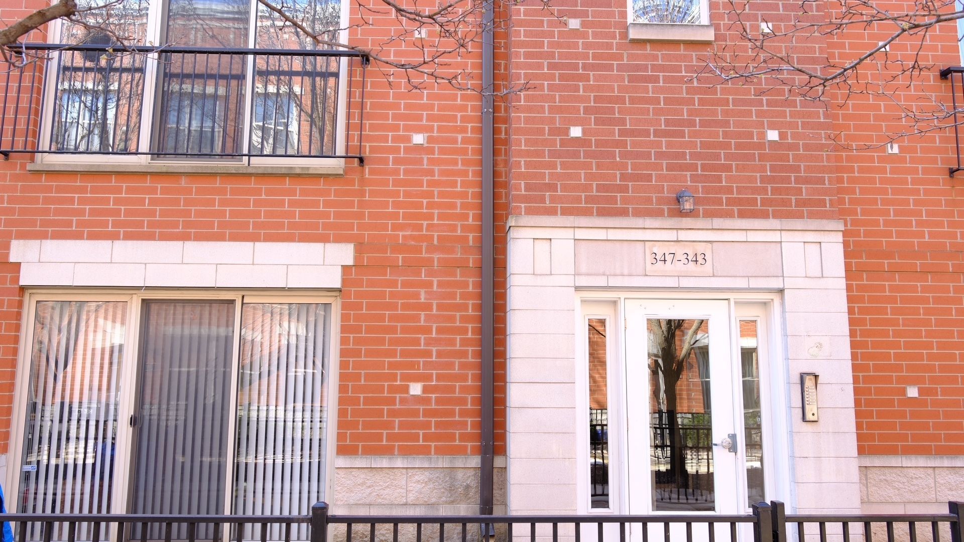 347 E 25TH Place , Chicago, IL 60616