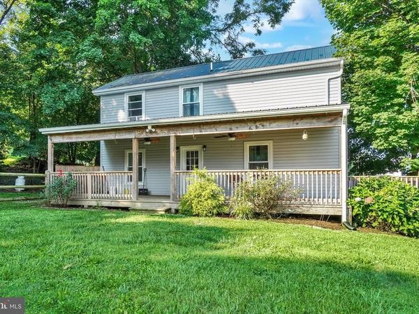 1004 MAIN STREET, DELTA, PA 17314