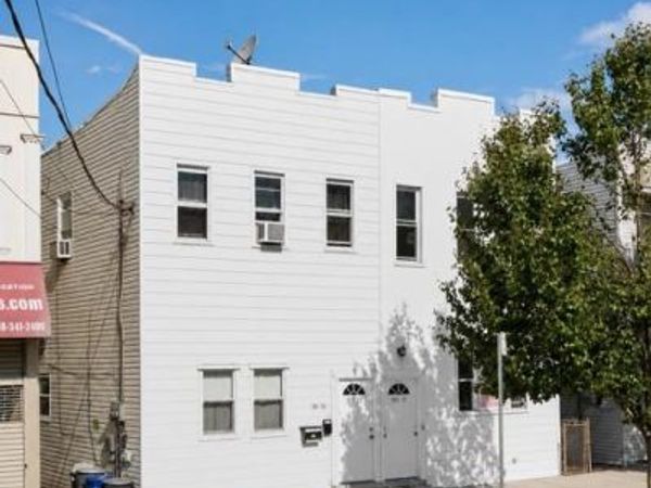 172-21 Baisley Blvd , Jamaica, NY 11434