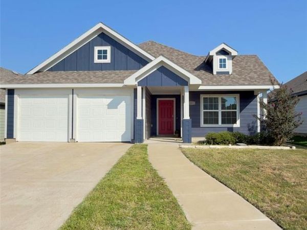 107 Spring Creek Lane, Terrell, TX 75160
