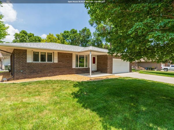 5101 Sunnybrook, Sioux City, IA 51106