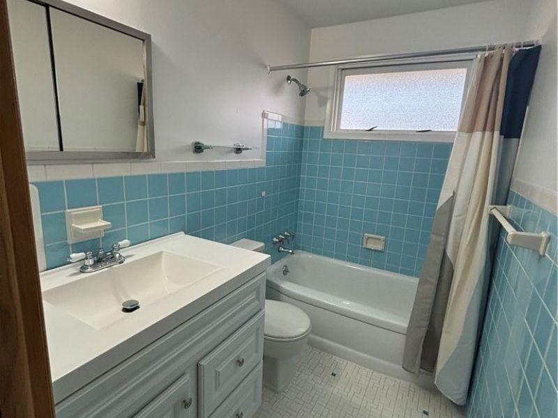 536 WESTVIEW Road, Bedford, OH 44146 Photo 18