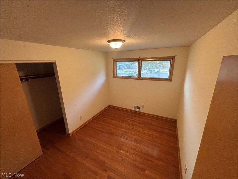 536 WESTVIEW Road, Bedford, OH 44146 Photo 23