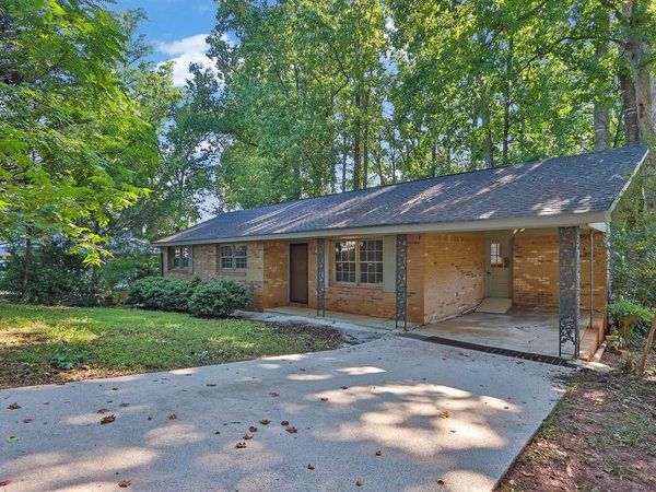 2944 Drew Valley Street , Gainesville, GA 30504