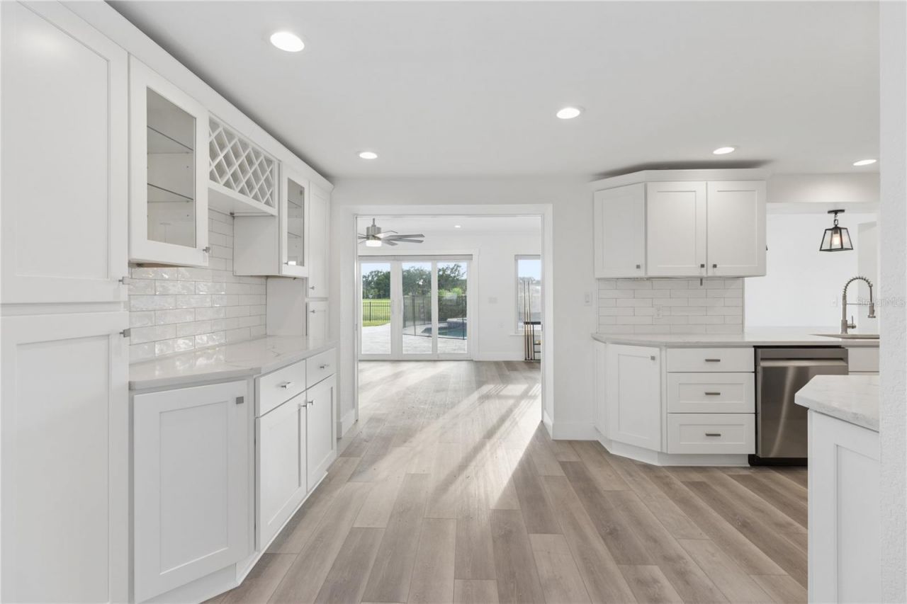 5400 Denver Street Ne, Saint Petersburg, FL 33703 Photo