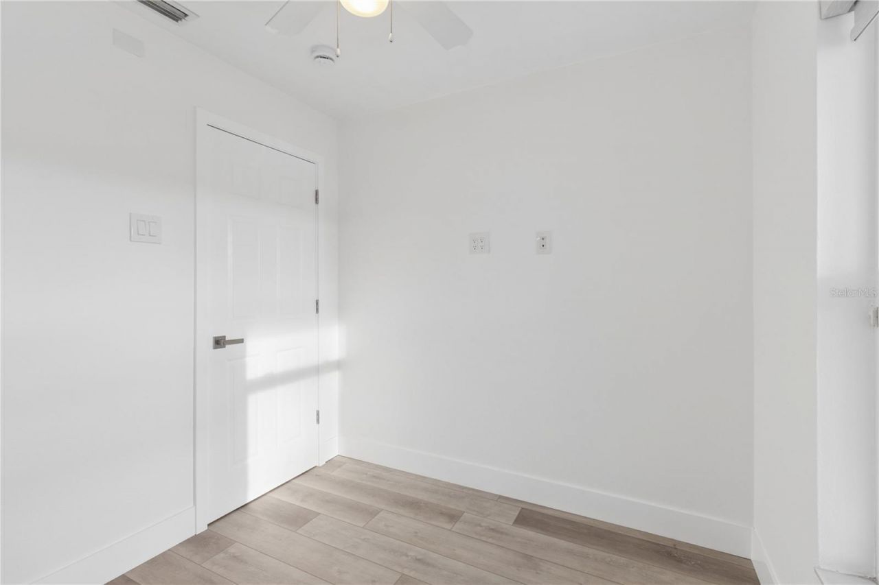 5400 Denver Street Ne, Saint Petersburg, FL 33703 Photo