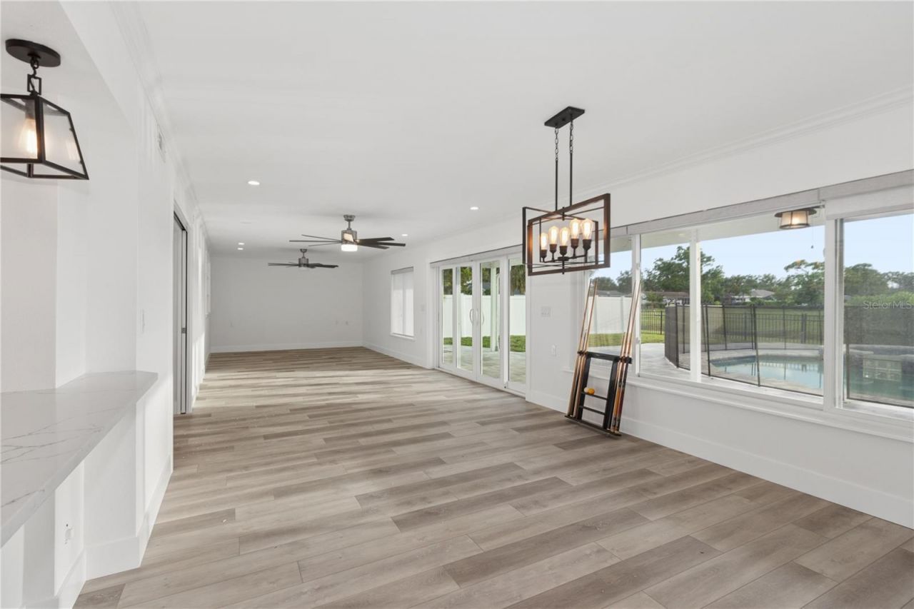 5400 Denver Street Ne, Saint Petersburg, FL 33703 Photo