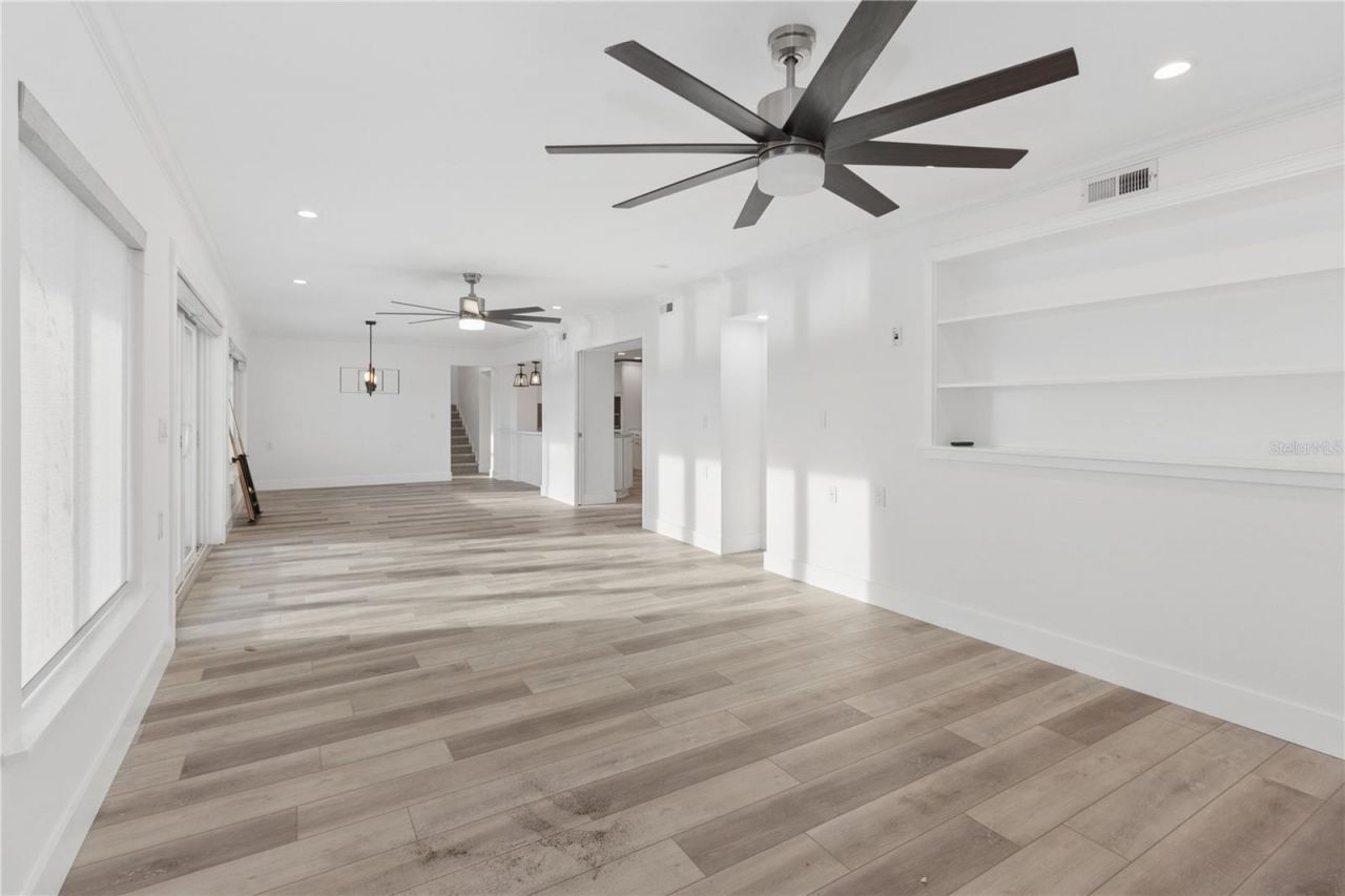 5400 Denver Street Ne, Saint Petersburg, FL 33703 Photo