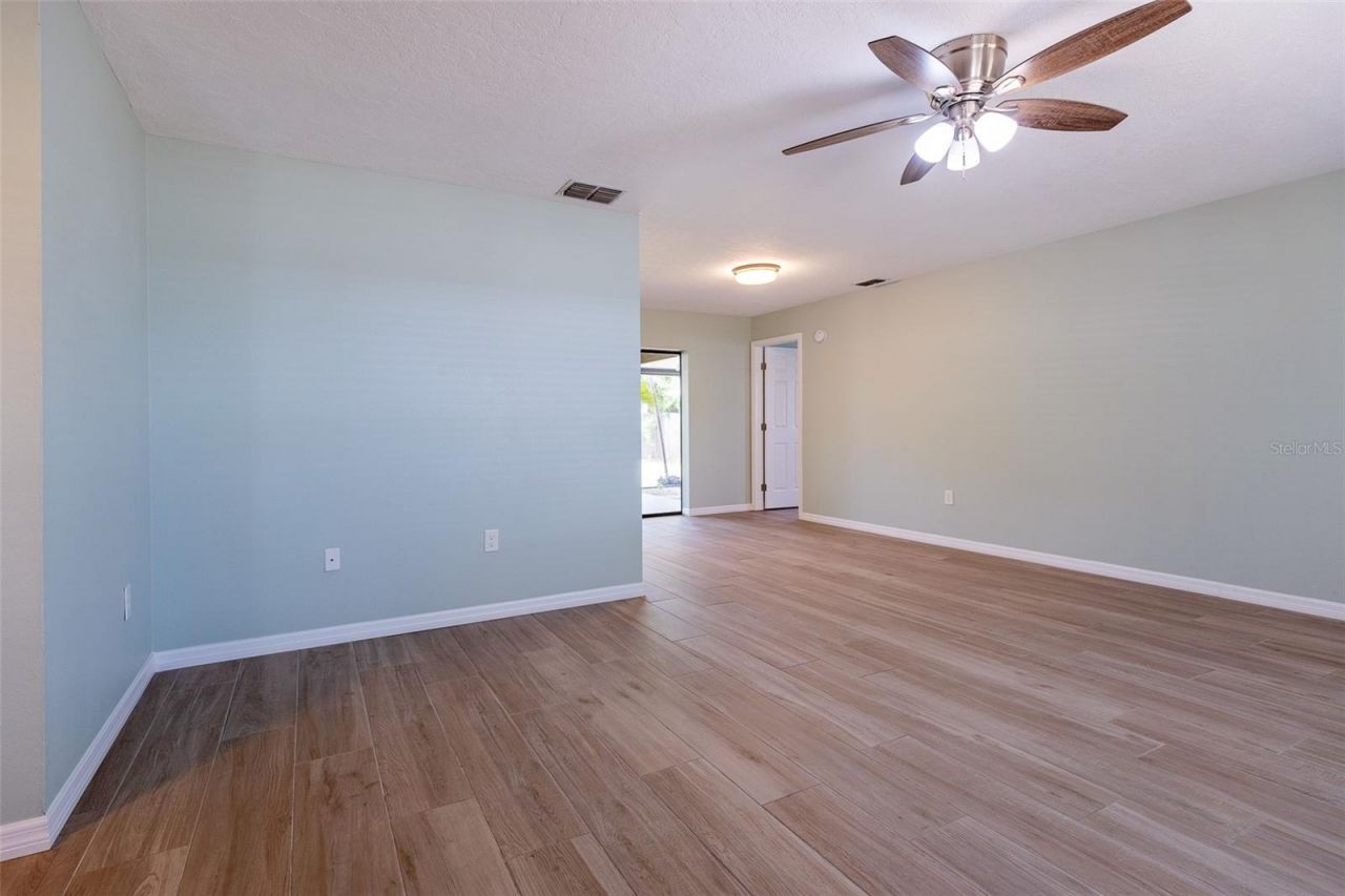 4005 17th Avenue W, Bradenton, FL 34205 Photo