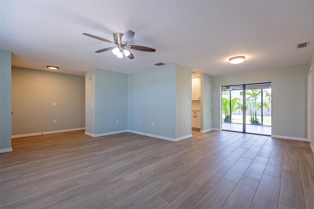 4005 17th Avenue W, Bradenton, FL 34205 Photo