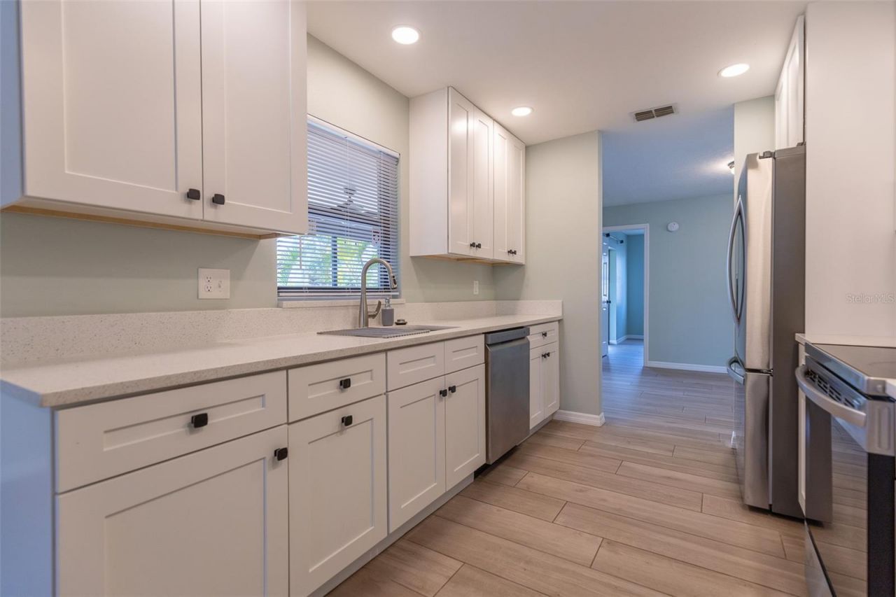 4005 17th Avenue W, Bradenton, FL 34205 Photo