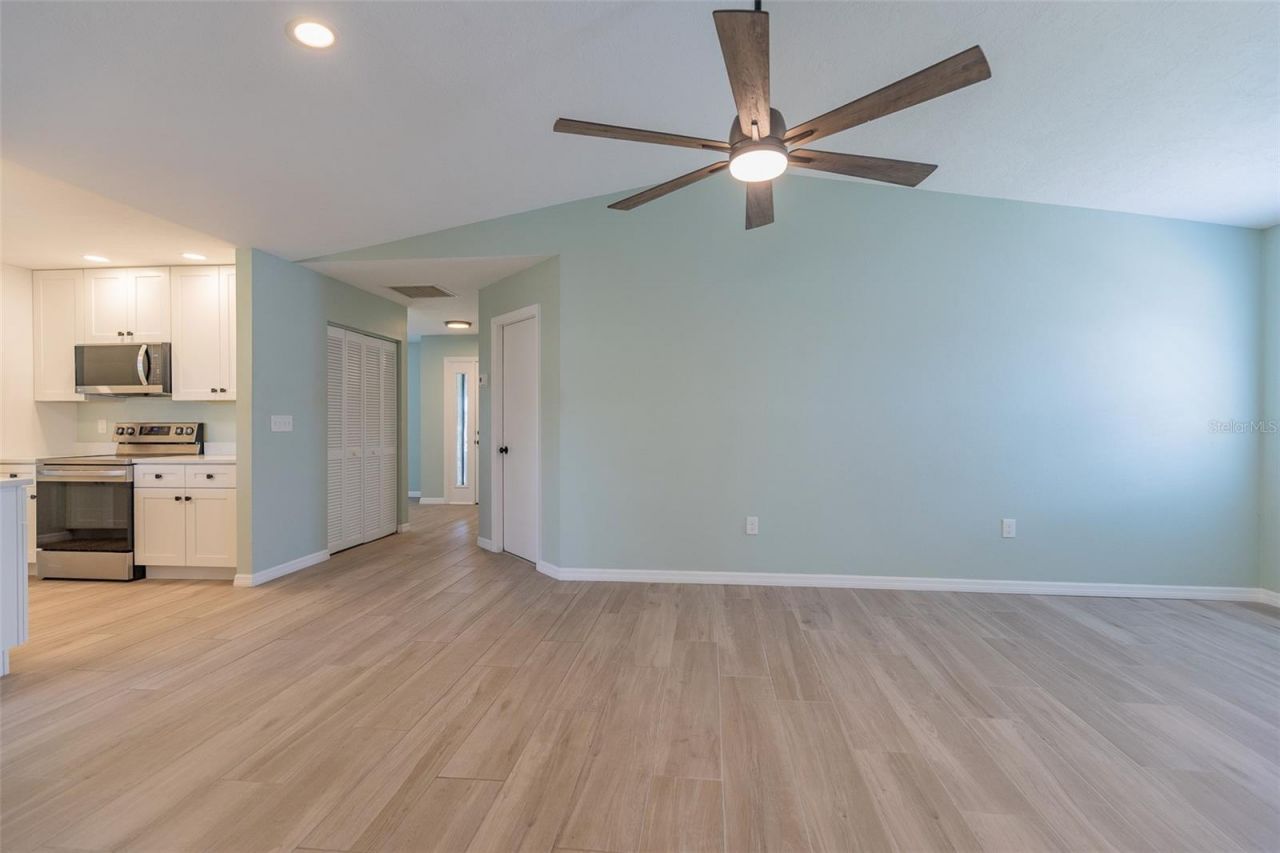4005 17th Avenue W, Bradenton, FL 34205 Photo