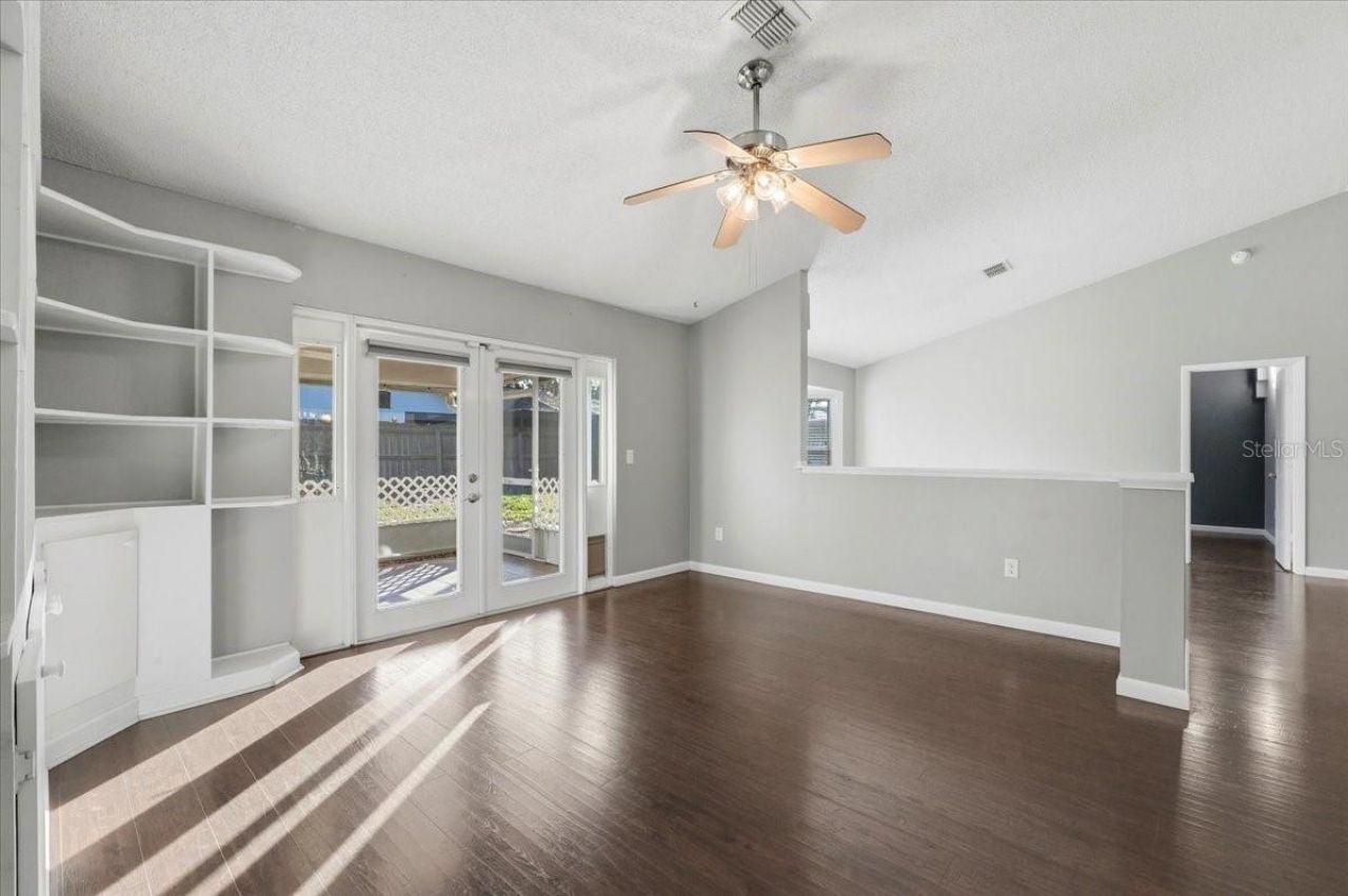 4110 Longfellow Drive , Plant City, FL 33566 Photo