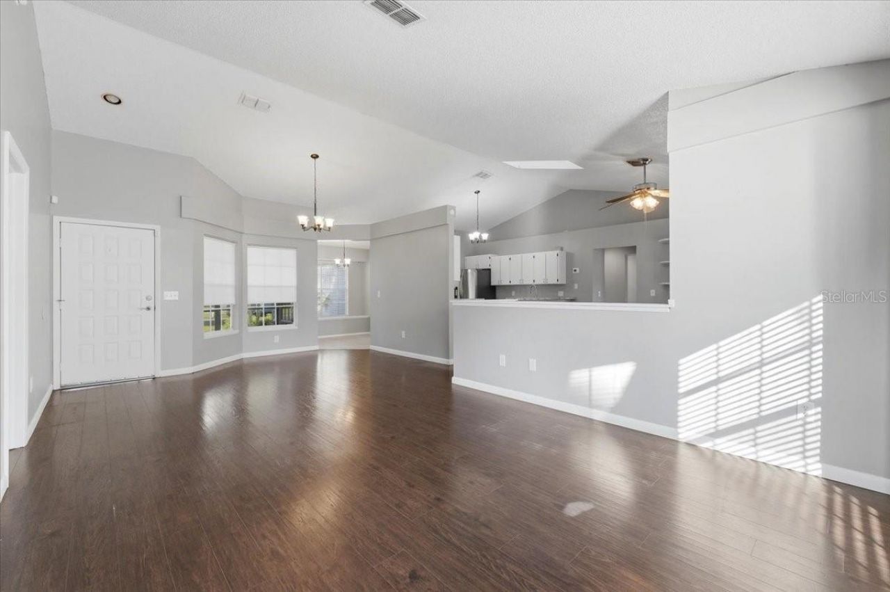 4110 Longfellow Drive , Plant City, FL 33566 Photo