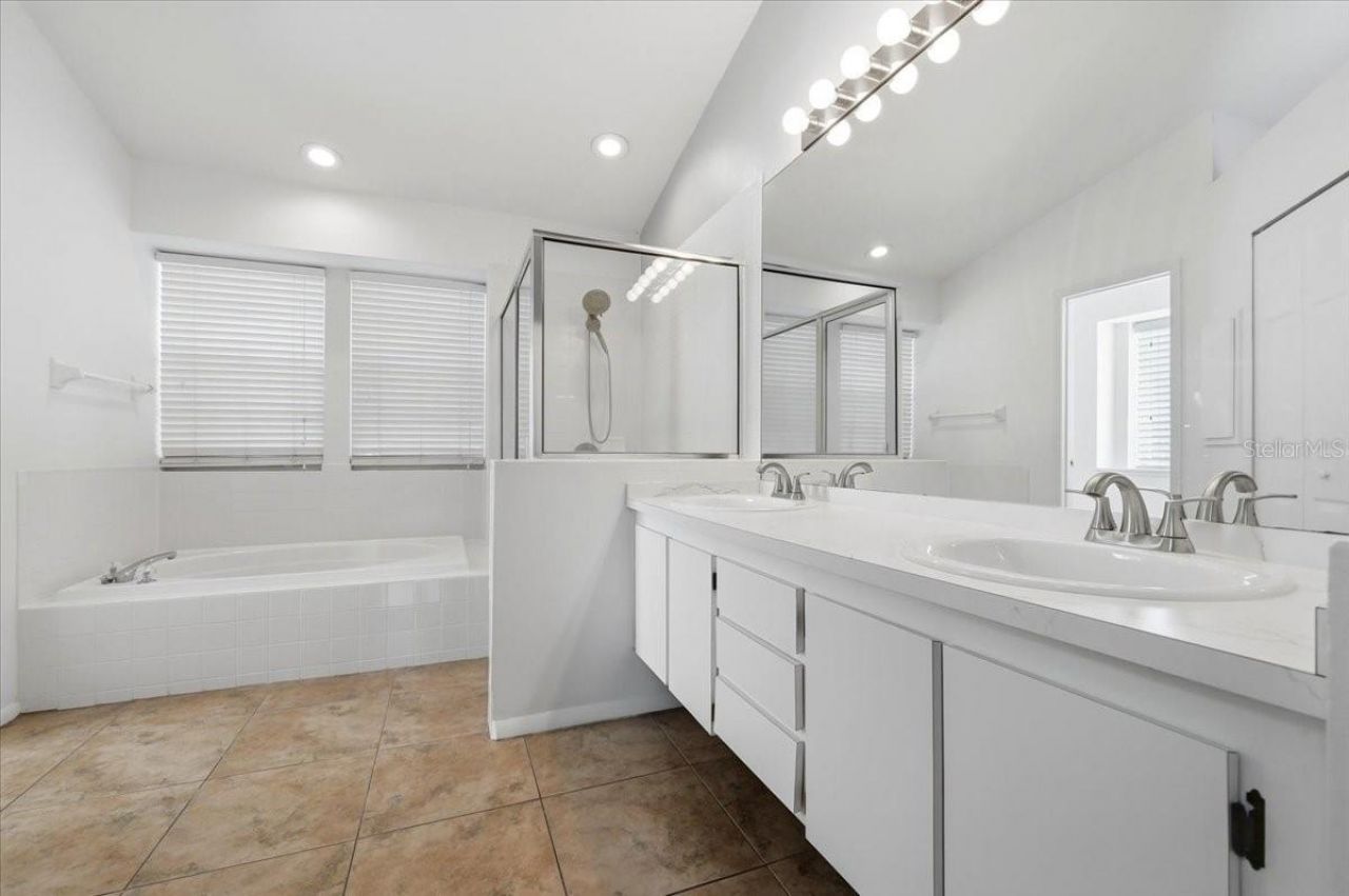 4110 Longfellow Drive , Plant City, FL 33566 Photo