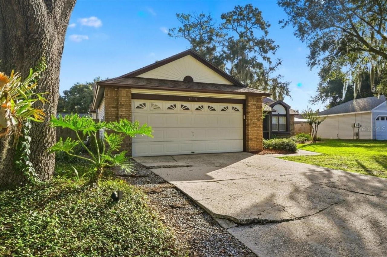 4110 Longfellow Drive , Plant City, FL 33566 Photo