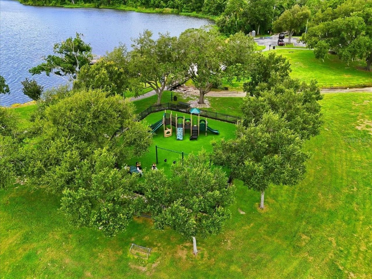 4110 Longfellow Drive , Plant City, FL 33566 Photo