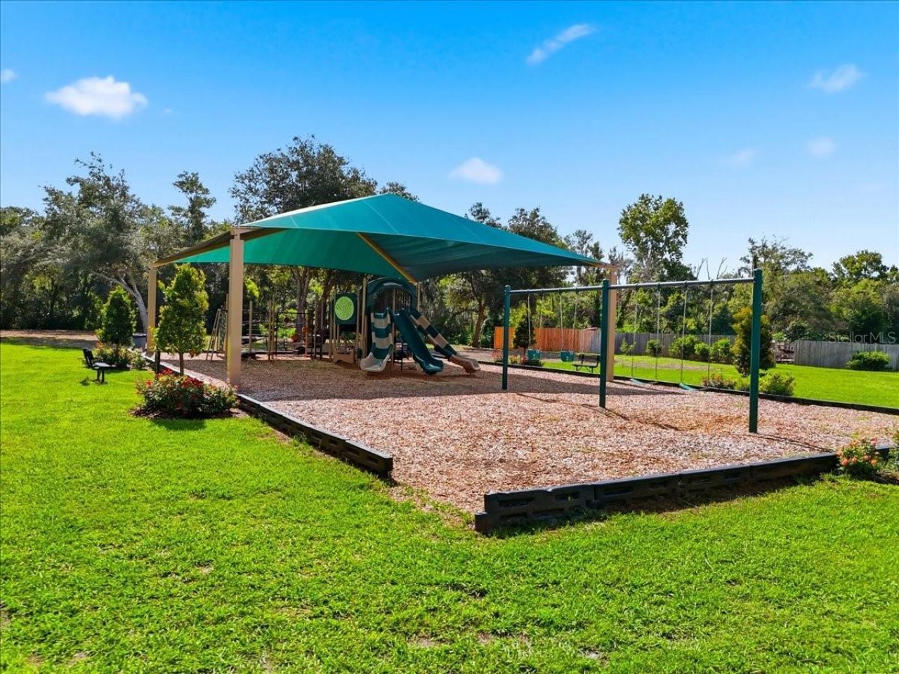 4110 Longfellow Drive , Plant City, FL 33566 Photo