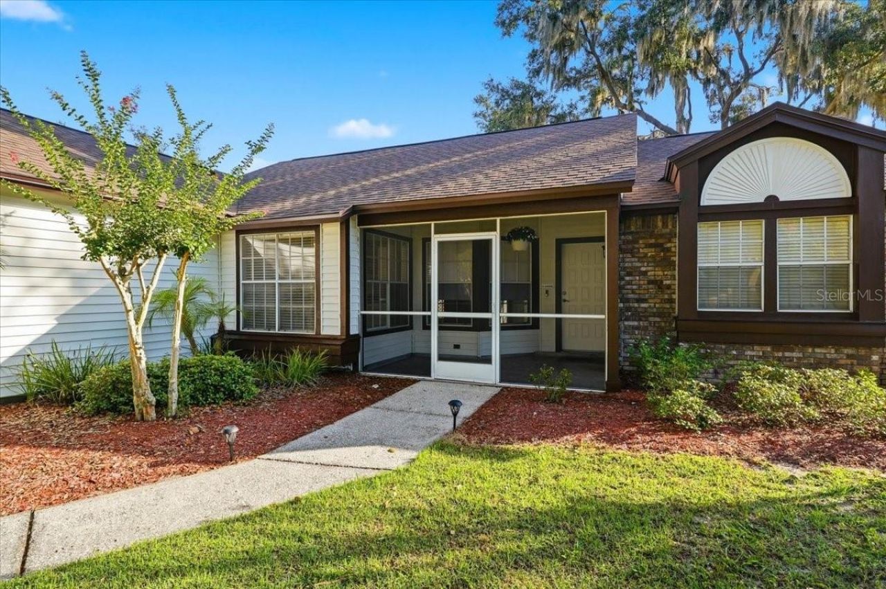 4110 Longfellow Drive , Plant City, FL 33566 Photo