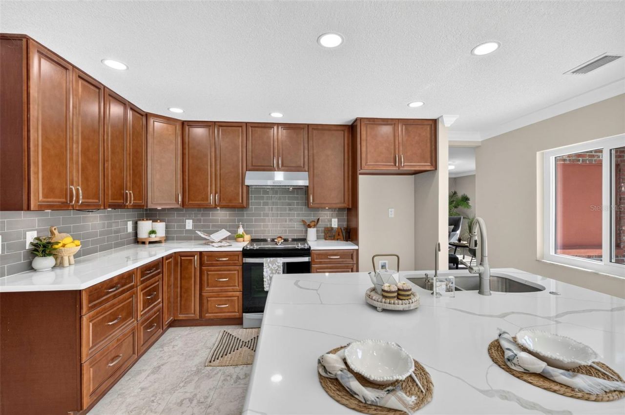10115 Frierson Lake Drive, Hudson, FL 34669 Photo