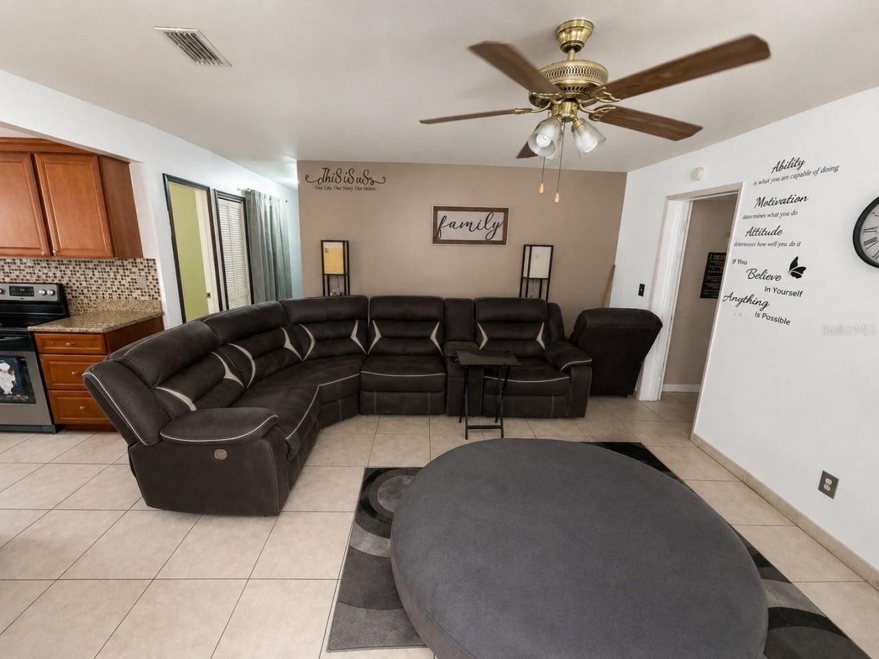 7507 W Caracas Street , Tampa, FL 33615 Photo
