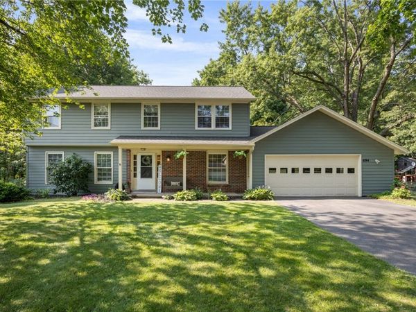 694 Shanlee Drive , Webster, NY 14580