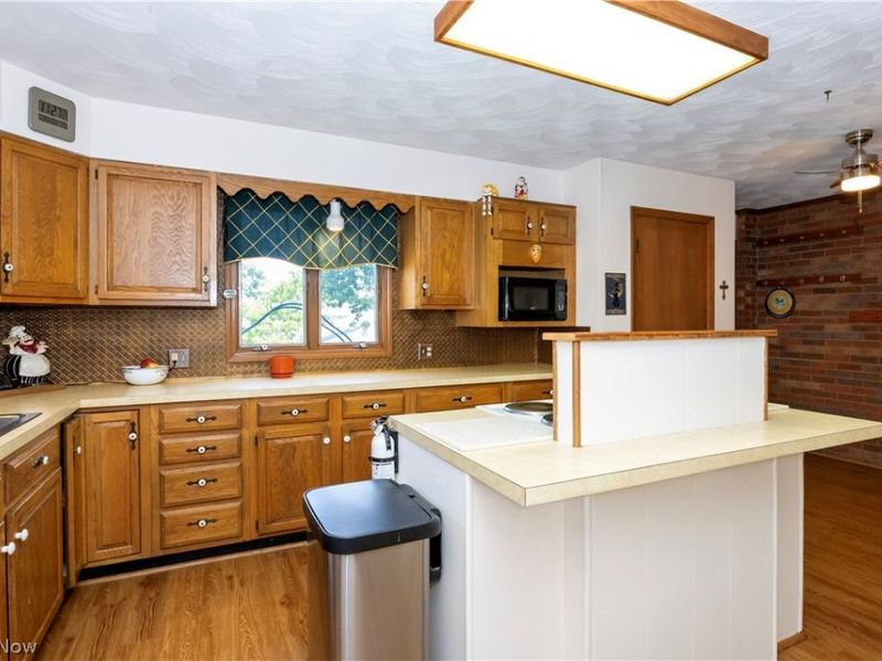 308 W Liberty Street, Ashland, OH 44805 Photo 11