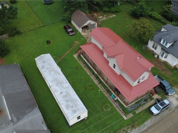 145 Maple Street , Newport, OH 45768