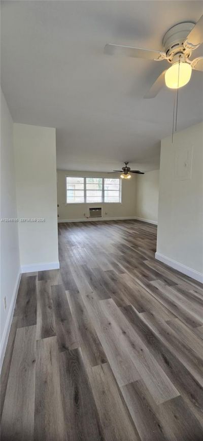 9041 Harding Ave, Unit 3, Surfside, FL 33154 Photo