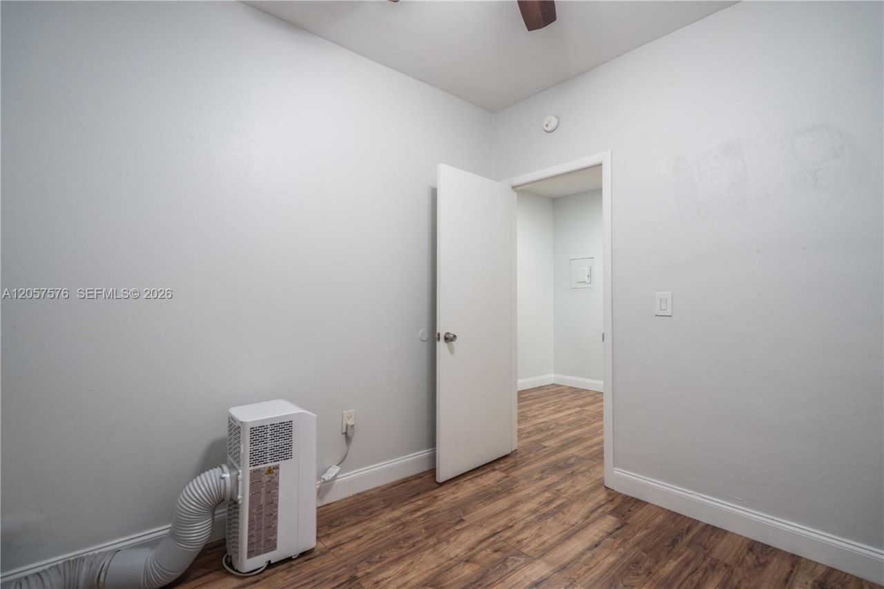 7927 East Dr, Unit 263, North Bay Village, FL 33141 Photo