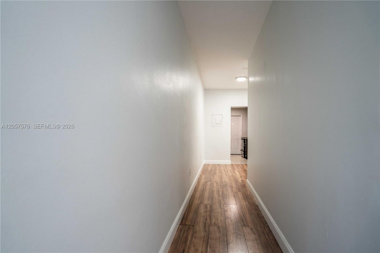 7927 East Dr, Unit 263, North Bay Village, FL 33141 Photo