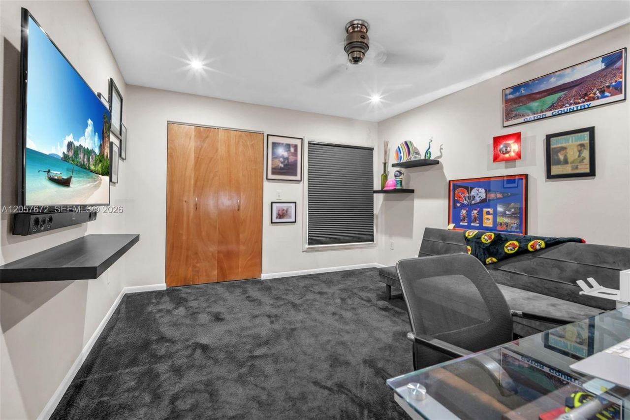3908 Parkside Ln, Unit 229, Hollywood, FL 33021 Photo
