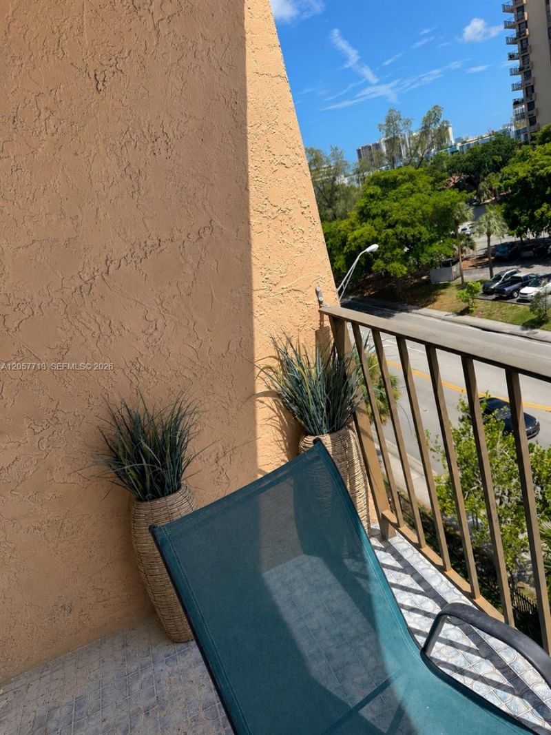 1465 NE 123rd St , Unit 609, North Miami, FL 33161 Photo
