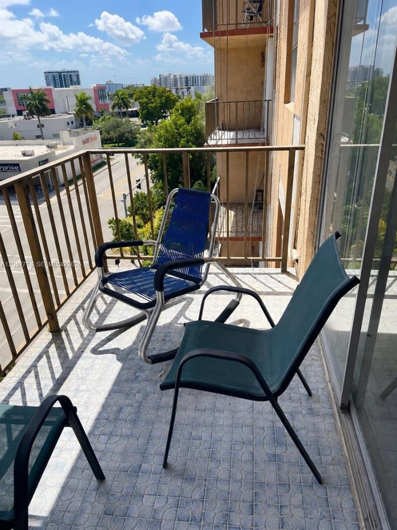 1465 NE 123rd St , Unit 609, North Miami, FL 33161 Photo