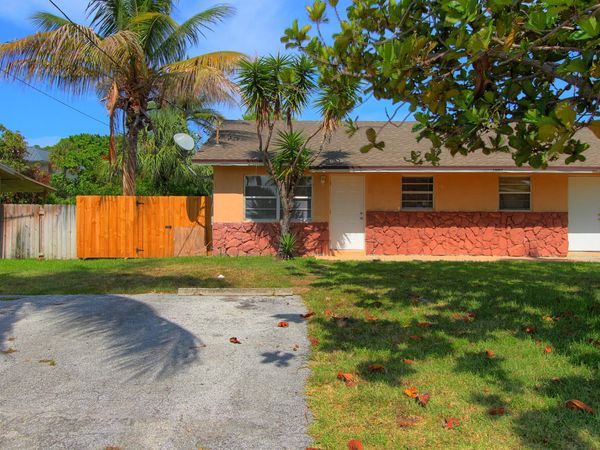 1045 Miami Boulevard, Unit A, Delray Beach, FL 33483