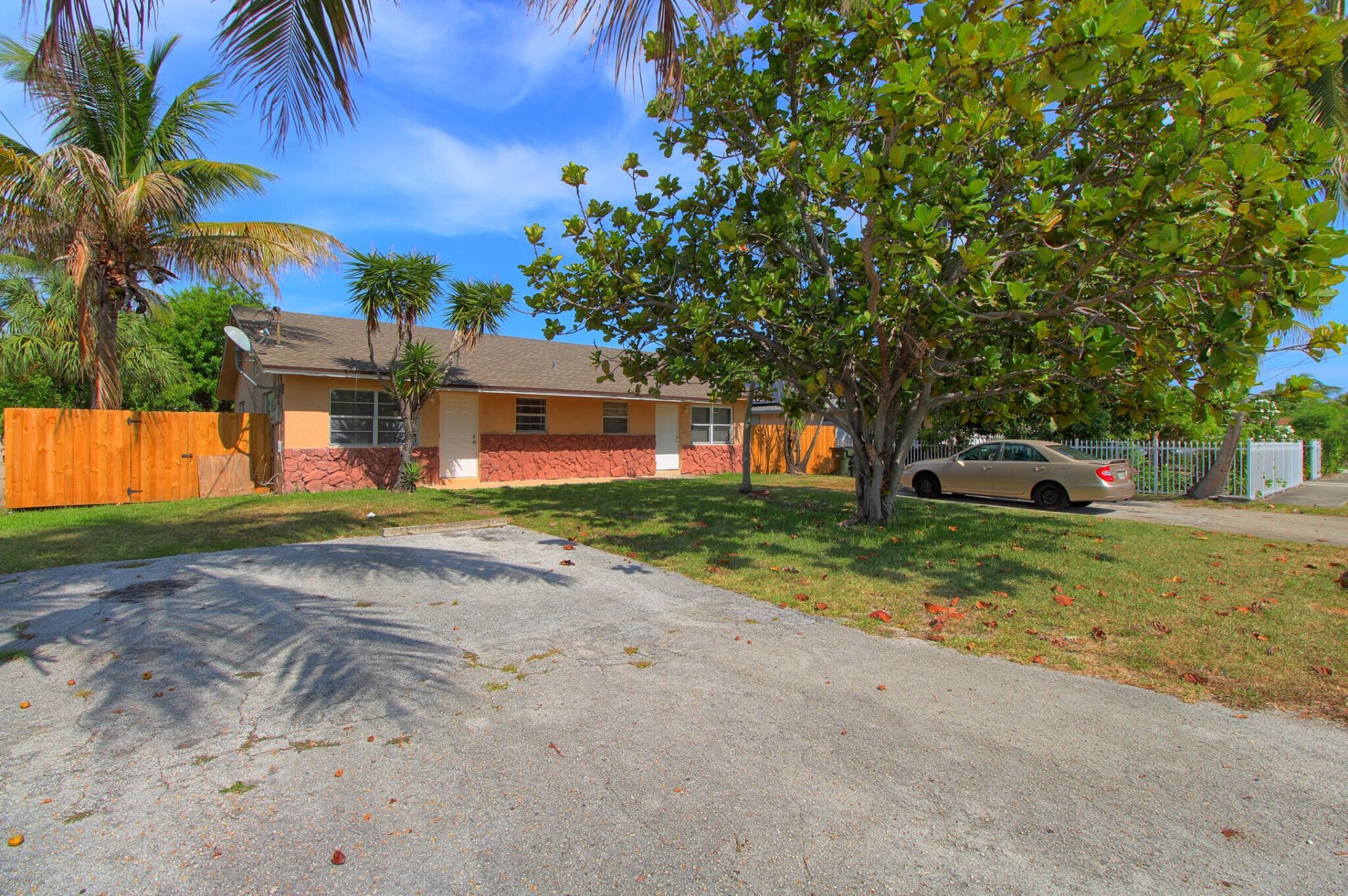 1045 Miami Boulevard, Unit A, Delray Beach, FL 33483 Photo