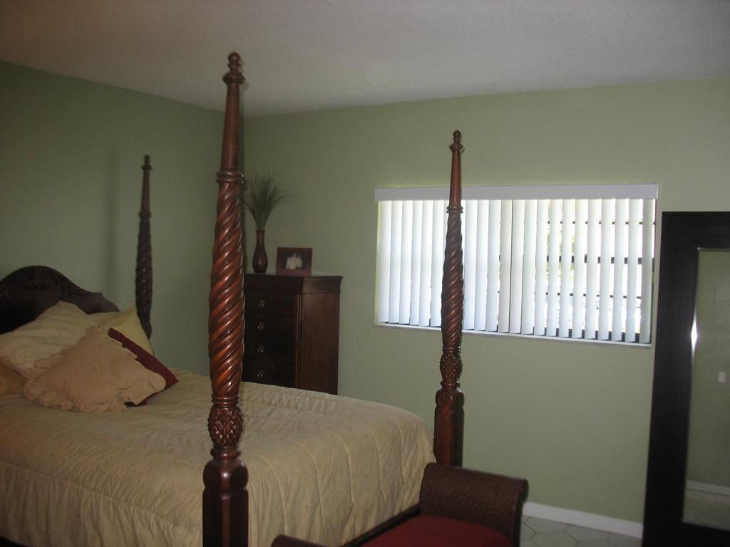 1805 Richard Lane, Palm Springs, FL 33406 Photo