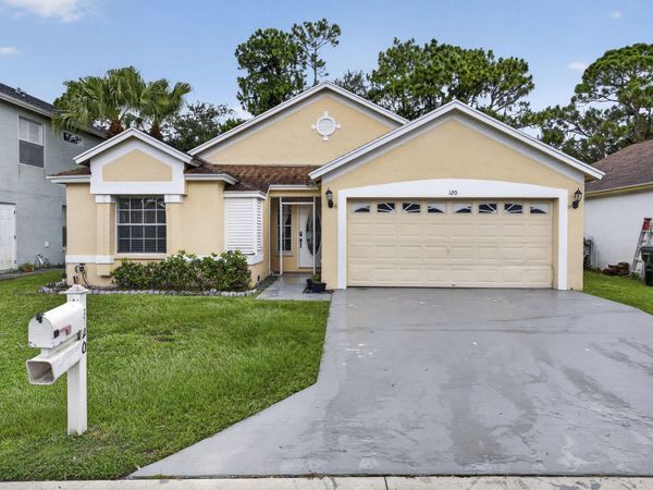 120 PADDOCK Lane, Greenacres, FL 33413