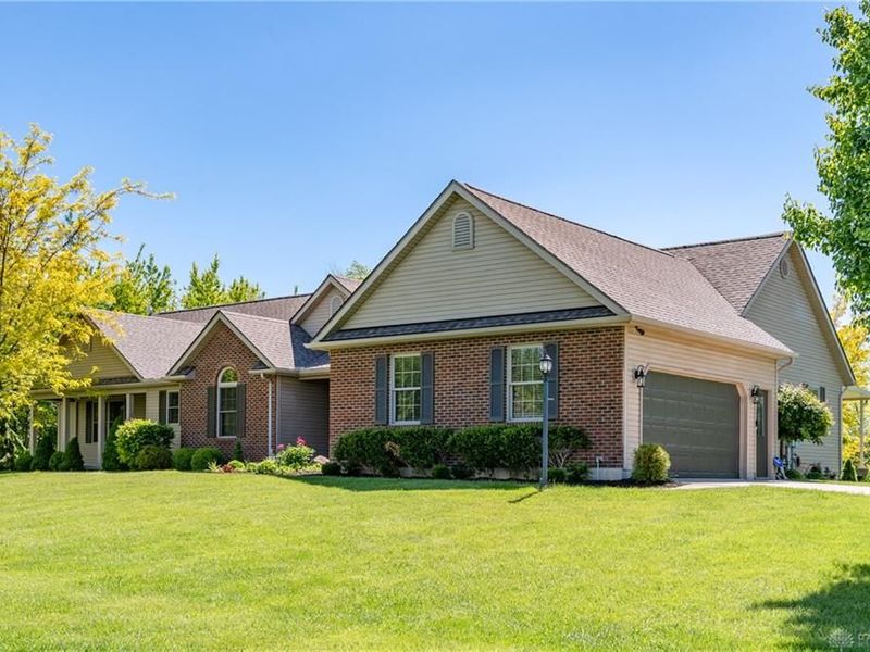 4283 S Sodom Ballou Road, Casstown, OH 45312 Photo 2