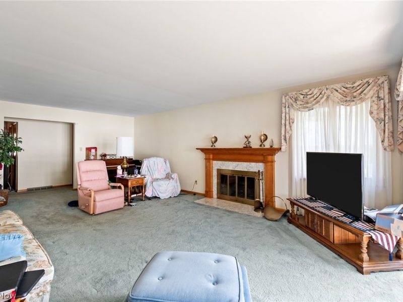 4534 Lahm Drive, New Franklin, OH 44319 Photo 9
