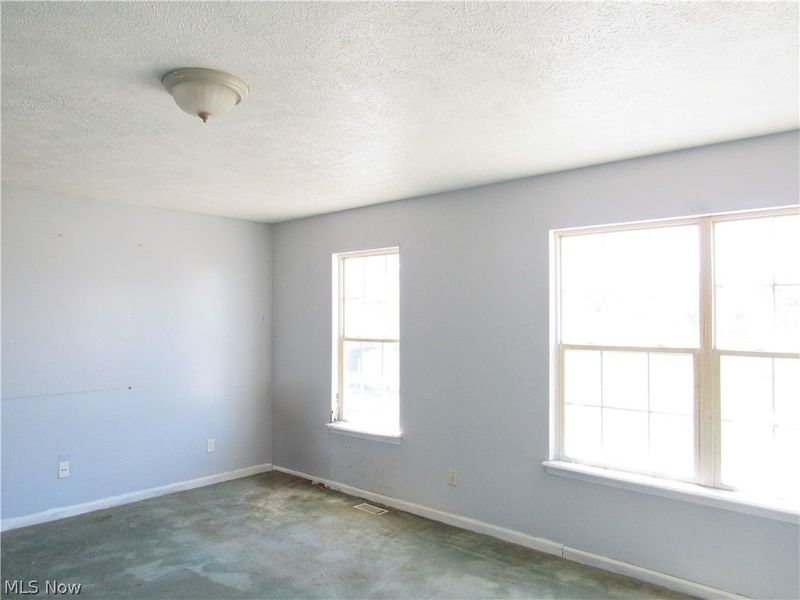 2305 E 63rd Street, Cleveland, OH 44104 Photo 13