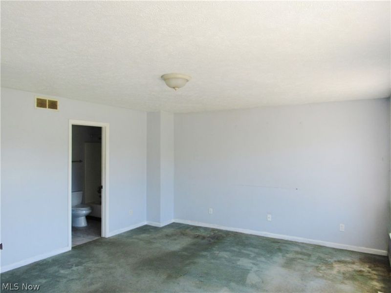 2305 E 63rd Street, Cleveland, OH 44104 Photo 16