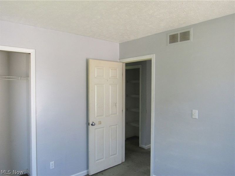 2305 E 63rd Street, Cleveland, OH 44104 Photo 23