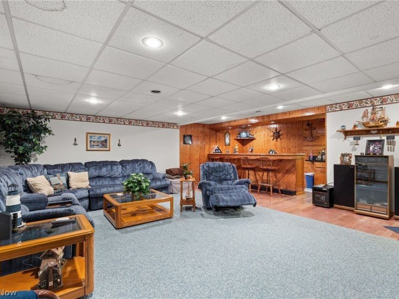 56062 Governor Drive , Bellaire, OH 43906 Photo 26