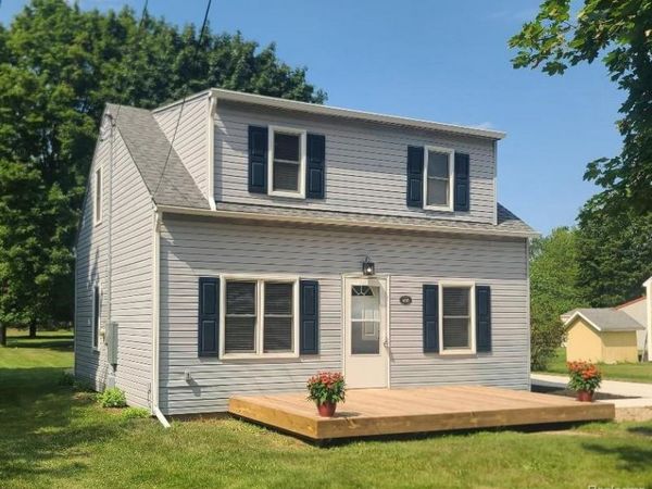 405 W Russell Road, Tecumseh, Mi 49286