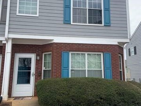 2853 Walden Lake Bend, Decatur, GA 30035