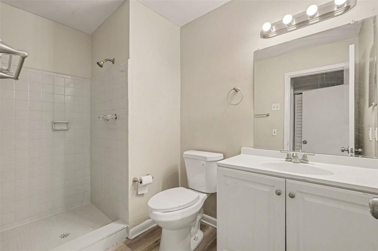 7170 Holiday Drive, Spring Hill, FL 34606 Photo