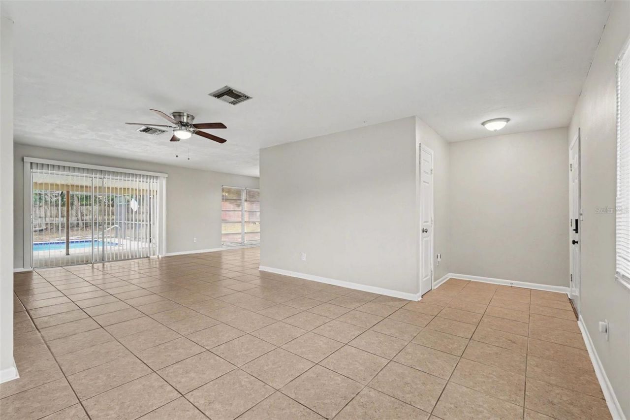 7170 Holiday Drive, Spring Hill, FL 34606 Photo